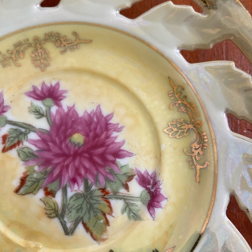 Vintage Japan Pink Dahlia Floral Saucer Plate - 1972 - Picture 3 of 9